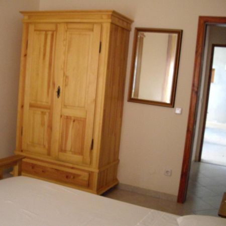 אומיס Apartments Marina מראה חיצוני תמונה