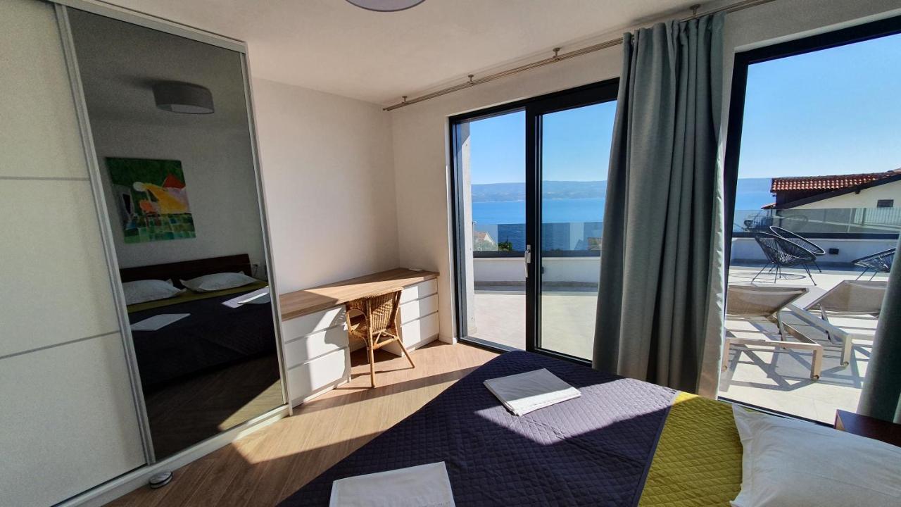אומיס Apartments Marina מראה חיצוני תמונה